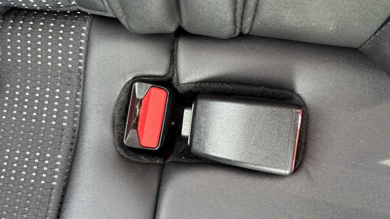 Peugeot 2008 1.6 BlueHDi 100 Allure 5dr [Start Stop] Diesel Estate